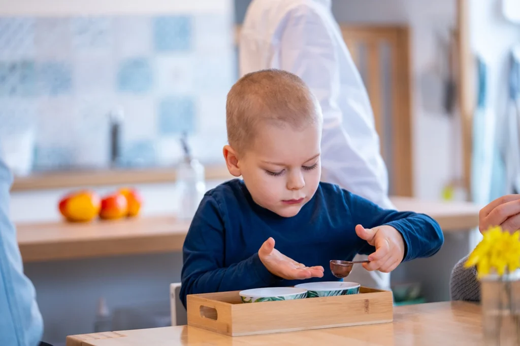 Montessori družinski center delavnice montessori