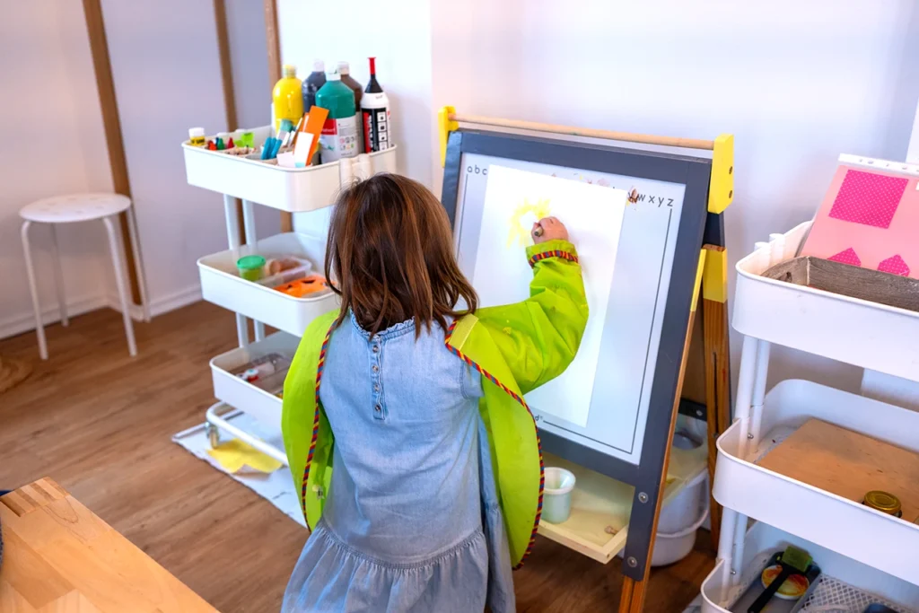 Montessori vrtec okolje in materiali